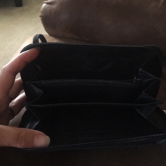 Wallet - Picture 2 of 2